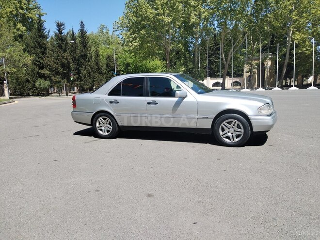 Mercedes C 220 1995, 123,450 km - 2.2 l - Mingəçevir