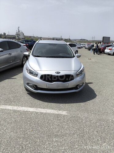 Kia Ceed 2012, 243,850 km - 1.6 l - Bakı