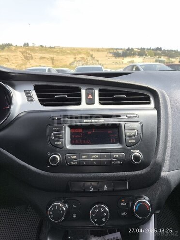 Kia Ceed 2012, 243,850 km - 1.6 l - Bakı