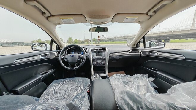 Ford Fusion (North America) 2017, 144,000 km - 2.0 l - Bakı