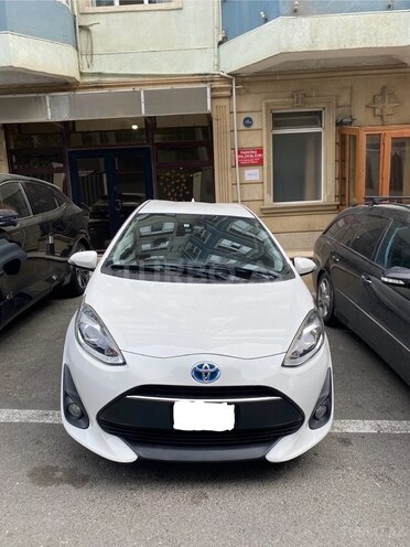 Toyota Aqua 2019, 110,000 km - 1.5 л - Bakı