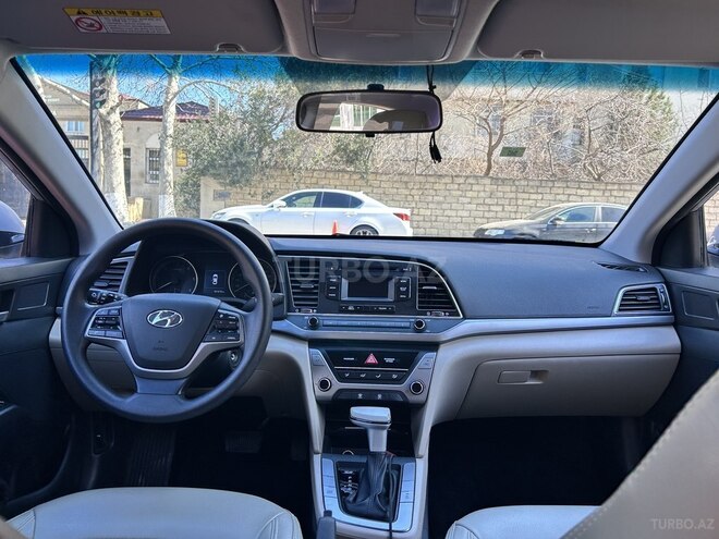 Hyundai Elantra 2016, 120,000 km - 1.6 л - Bakı