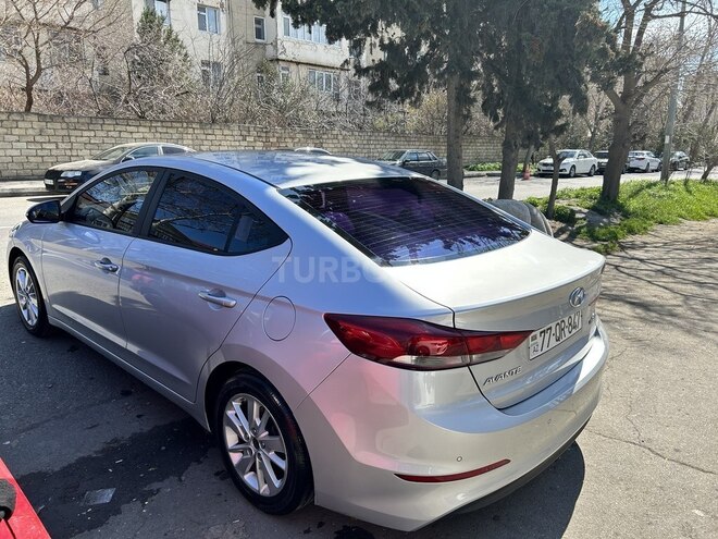 Hyundai Elantra 2016, 120,000 km - 1.6 л - Bakı