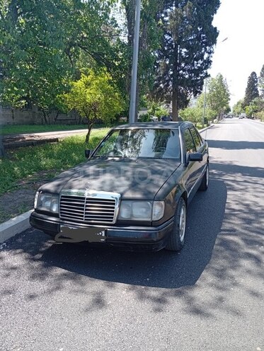Mercedes C 230 1992, 318,840 km - 2.3 l - Gəncə
