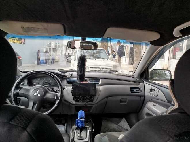 Mitsubishi Lancer 2006, 300,000 km - 1.3 l - Bakı