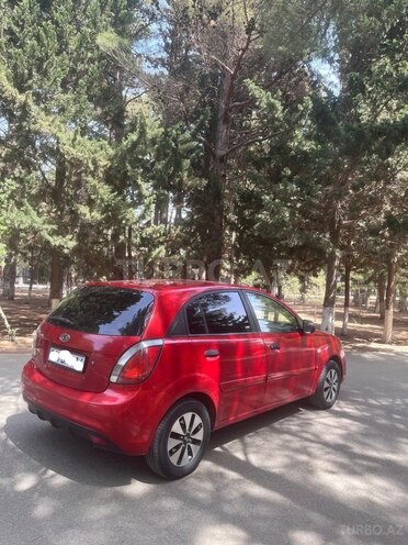 Kia Rio 2010, 322,000 km - 1.4 л - Sumqayıt