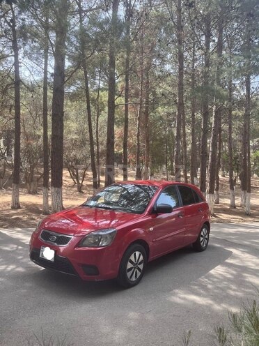 Kia Rio 2010, 322,000 km - 1.4 л - Sumqayıt