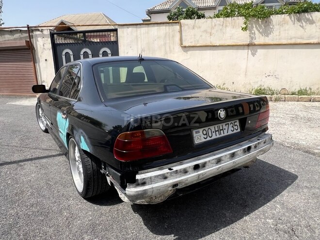 BMW 735 2001, 425,000 km - 3.5 l - Bakı