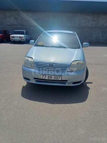 Toyota Corolla 2005, 233,000 km - 1.4 l - İmişli