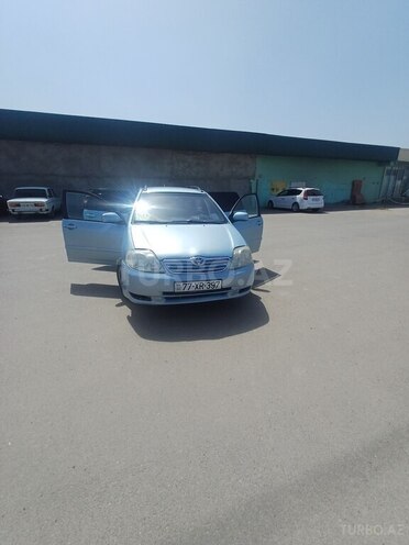Toyota Corolla 2005, 233,000 km - 1.4 l - İmişli