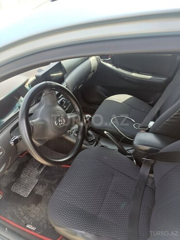 Toyota Corolla 2005, 233,000 km - 1.4 l - İmişli