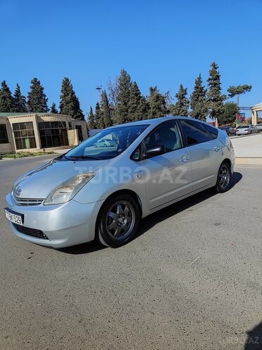 Toyota Prius 2009, 220,000 km - 1.5 л - Bakı