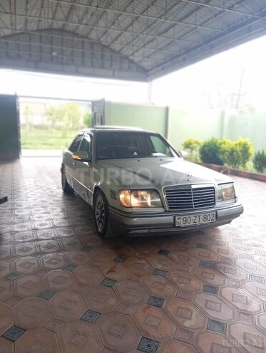 Mercedes E 300 d 1993, 310,000 km - 3.0 l - Bakı