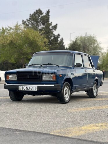 LADA (VAZ) 2107 2004, 87,000 km - 1.6 l - Lerik