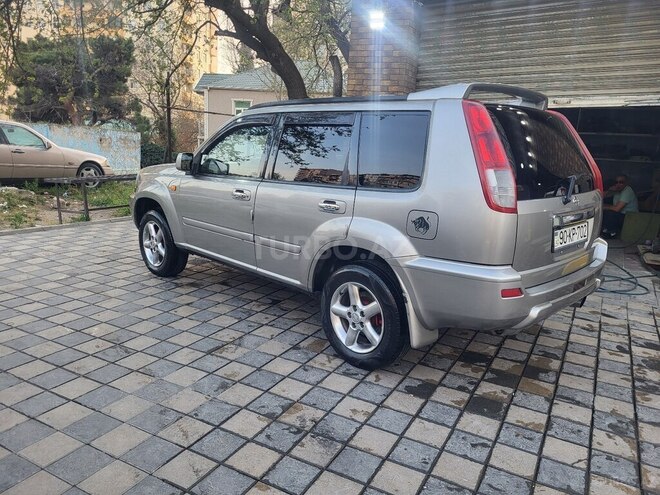 Nissan X-Trail 2001, 158,800 km - 2.0 l - Bakı