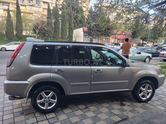 Nissan X-Trail 2001, 158,800 km - 2.0 l - Bakı