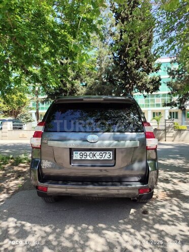 Toyota Land Cruiser Prado 2015, 16,000 km - 2.7 l - Salyan