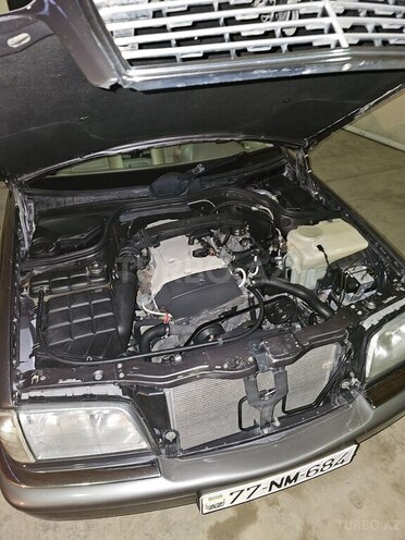 Mercedes C 230 1998, 324,000 km - 2.3 l - Bakı