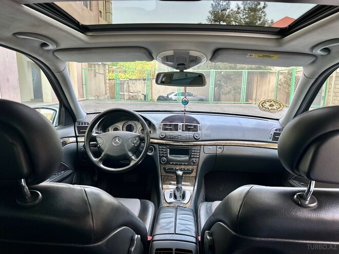 Mercedes E 260 2003, 360,000 km - 2.6 l - Bakı