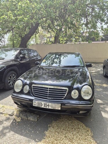 Mercedes E 240 2000, 303,000 km - 2.4 l - Bakı