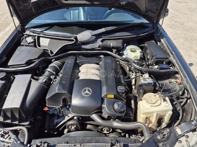 Mercedes E 240 2000, 303,000 km - 2.4 l - Bakı