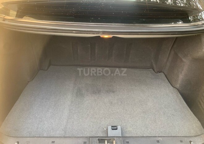 Mercedes E 240 1999, 260,700 km - 2.4 l - Bakı