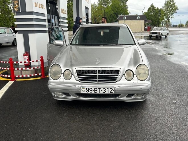 Mercedes E 220 d 2001, 350,000 km - 2.2 l - Ucar