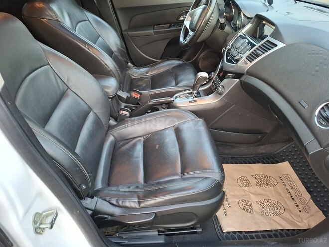 Chevrolet Cruze 2012, 415,000 km - 1.4 l - Astara
