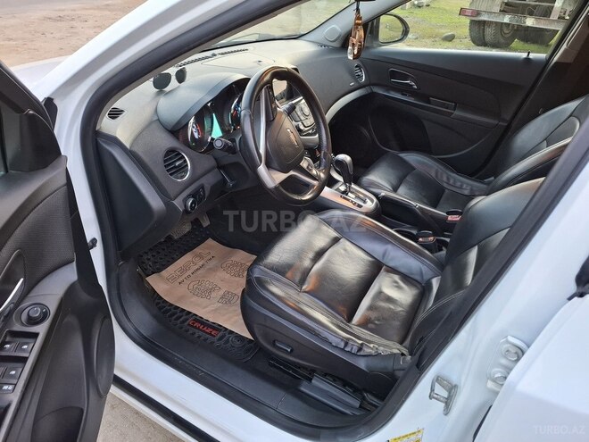 Chevrolet Cruze 2012, 415,000 km - 1.4 l - Astara