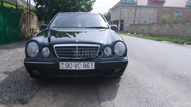Mercedes E 200 1999, 505,000 km - 2.0 l - Biləsuvar