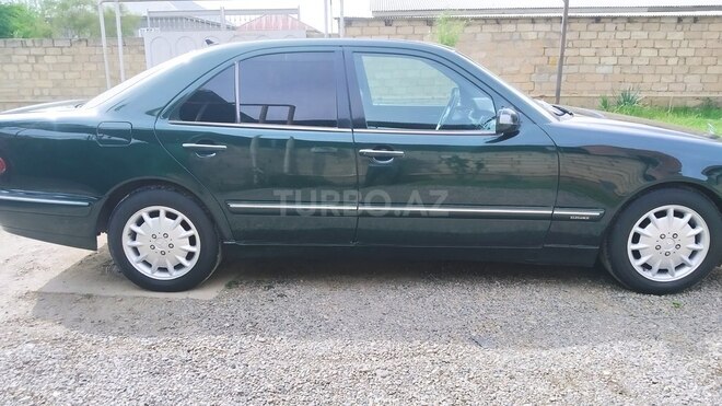 Mercedes E 200 1999, 505,000 km - 2.0 l - Biləsuvar