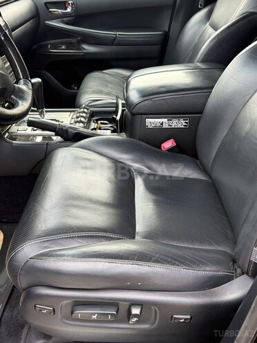 Lexus LX 570 2014, 285,000 km - 5.7 l - Bakı