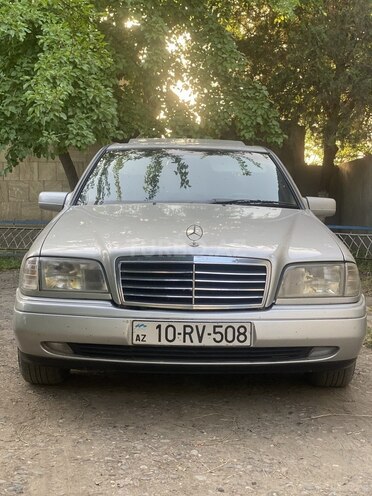 Mercedes C 220 1994, 300,000 km - 2.2 l - İmişli
