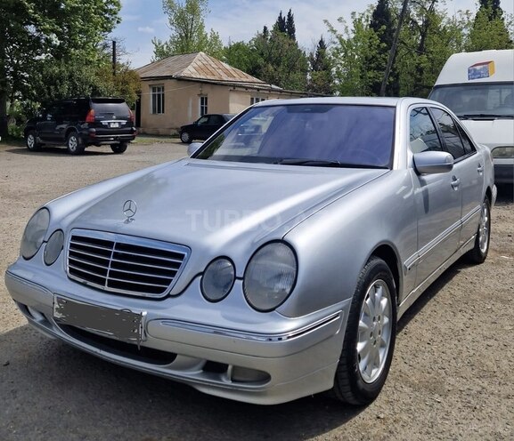 Mercedes E 270 2000, 5,920,000 km - 2.7 l - Gəncə