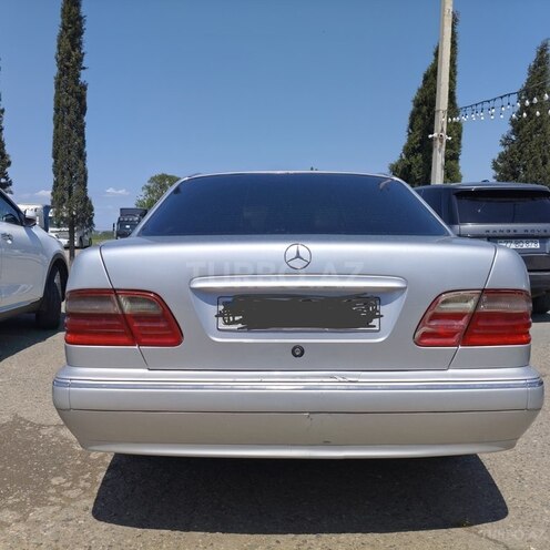 Mercedes E 270 2000, 5,920,000 km - 2.7 l - Gəncə