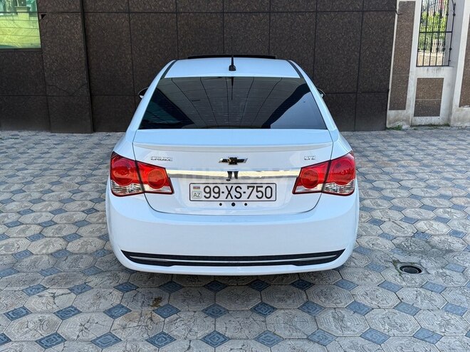 Chevrolet Cruze 2013, 228,000 km - 1.4 l - Gəncə