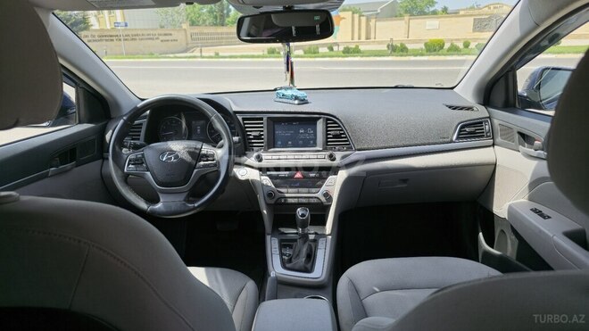 Hyundai Elantra 2017, 157,716 km - 1.6 л - Bakı