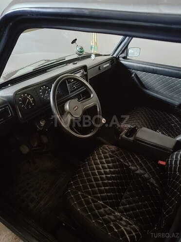 LADA (VAZ) 2107 2010, 56,000 km - 1.6 l - Yevlax