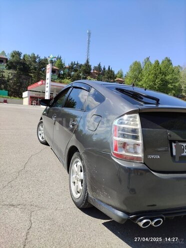 Toyota Prius 2008, 238,942 km - 1.5 l - Tovuz