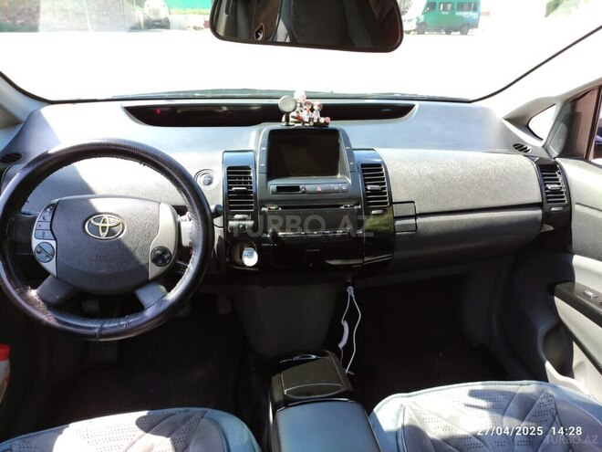 Toyota Prius 2008, 238,942 km - 1.5 l - Tovuz