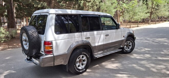Mitsubishi Pajero 1997, 280,000 km - 3.0 л - Sumqayıt