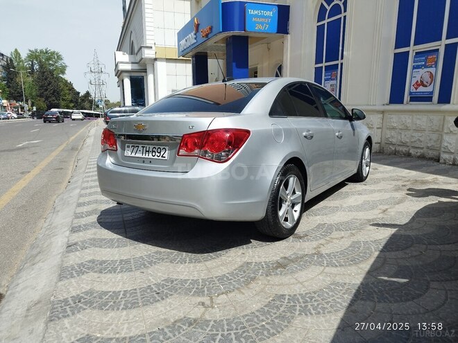 Chevrolet Cruze 2015, 143,850 km - 1.4 l - Bakı