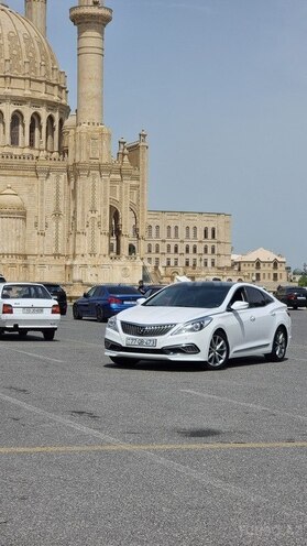 Hyundai Grandeur 2015, 183,000 km - 2.2 l - Bakı