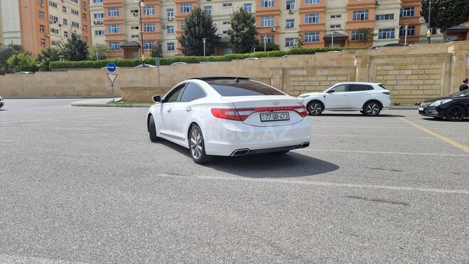 Hyundai Grandeur 2015, 183,000 km - 2.2 l - Bakı