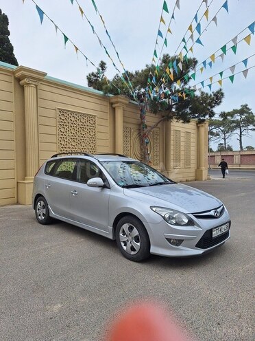 Hyundai i30 2011, 306,000 km - 1.6 l - Bakı