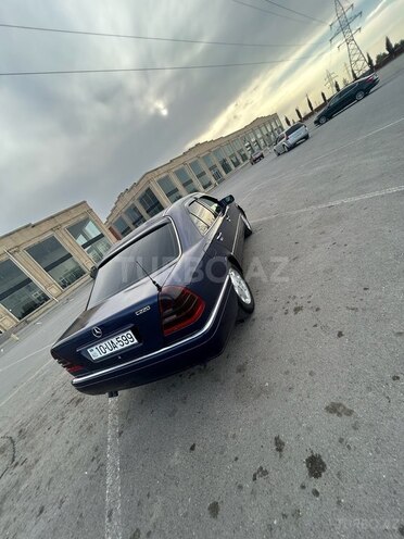 Mercedes C 220 1995, 256,345 km - 2.2 л - Gəncə