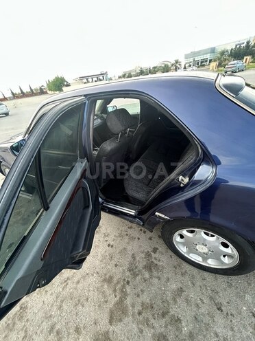 Mercedes C 220 1995, 256,345 km - 2.2 л - Gəncə