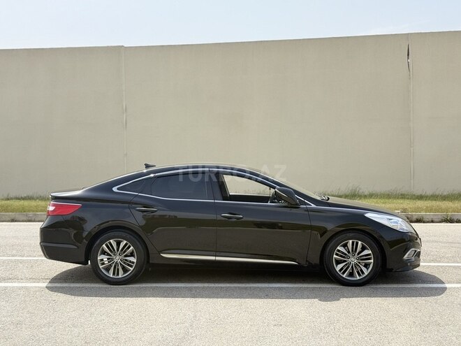 Hyundai Grandeur 2015, 191,367 km - 2.2 л - Bakı