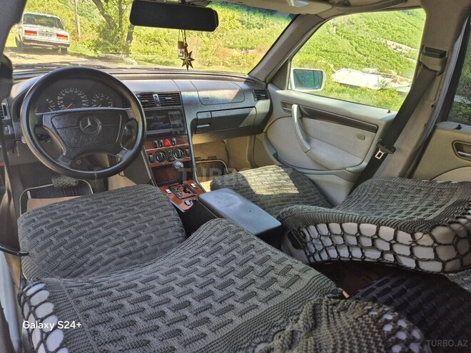 Mercedes C 180 1998, 380,000 km - 1.8 l - Şəki