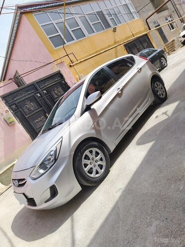 Hyundai Accent 2014, 215,000 km - 1.6 л - Bakı